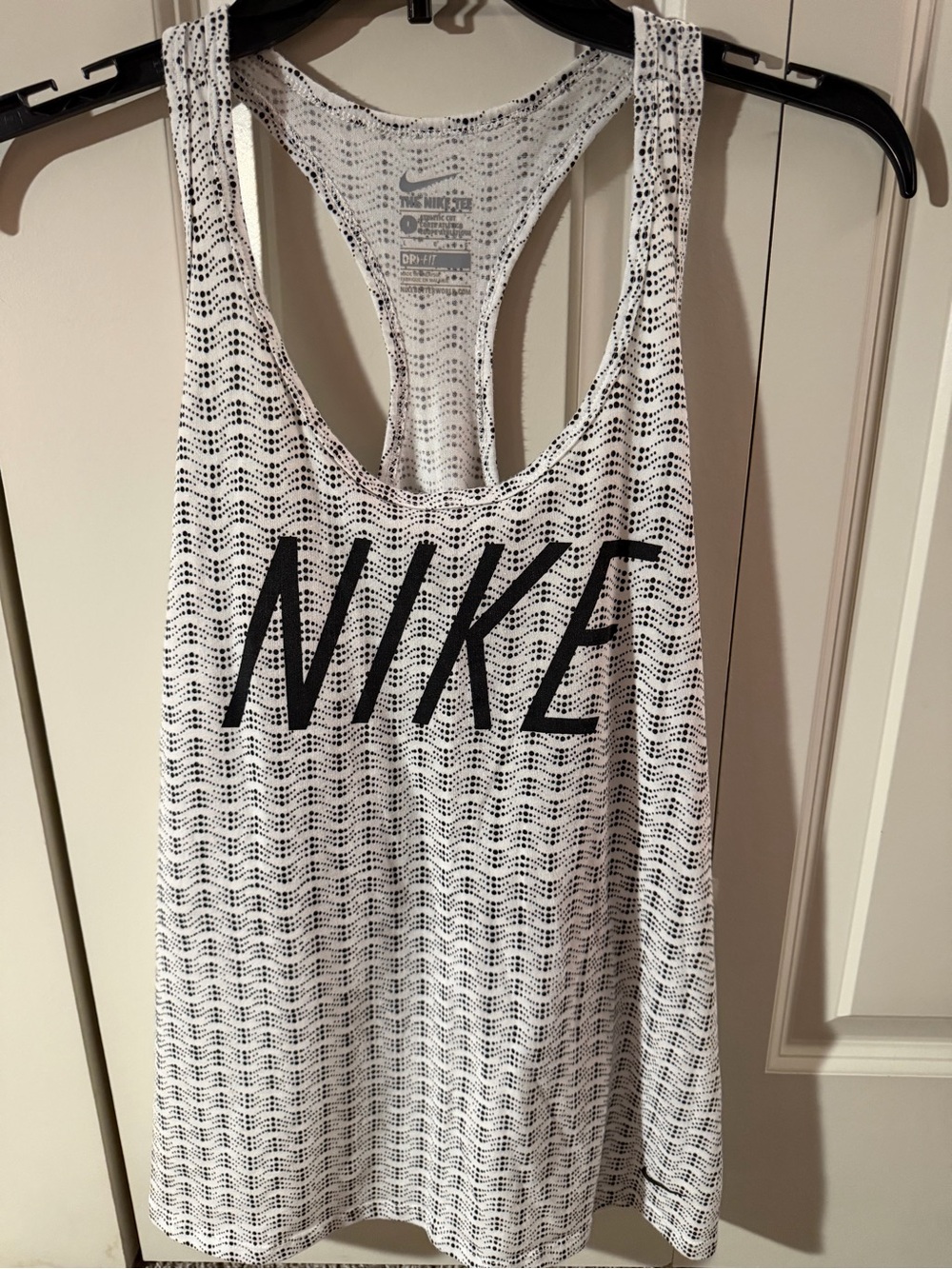 GUC women’s Nike dri-fit work out tank. Size L.